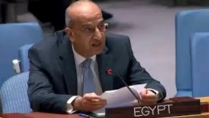 مندوب مصر بمجلس الأمن: وحدة الأراضي الفلسطينية خطوة أساسية للحل السياسي