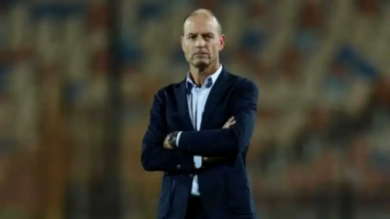 الأهلي يعلن حالة الطوارئ قبل قمة الزمالك ويغلق التدريبات