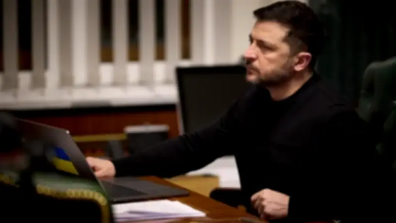 زيلينسكي يتهم إسرائيل بشراء حبوب مسروقة من أوكرانيا والصحف العبرية ترد