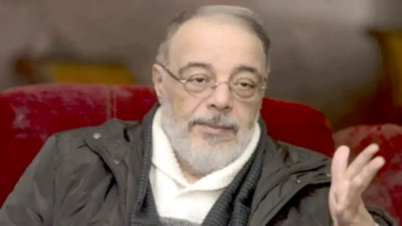 من الأراجوز إلى الكبريت الأحمر: محطات في حياة الكاتب والمخرج عصام الشماع