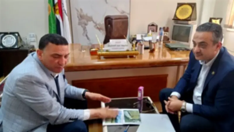 وكيل رياضة الدقهلية يبحث تطوير مراكز الشباب مع النائب هيثم العواضي