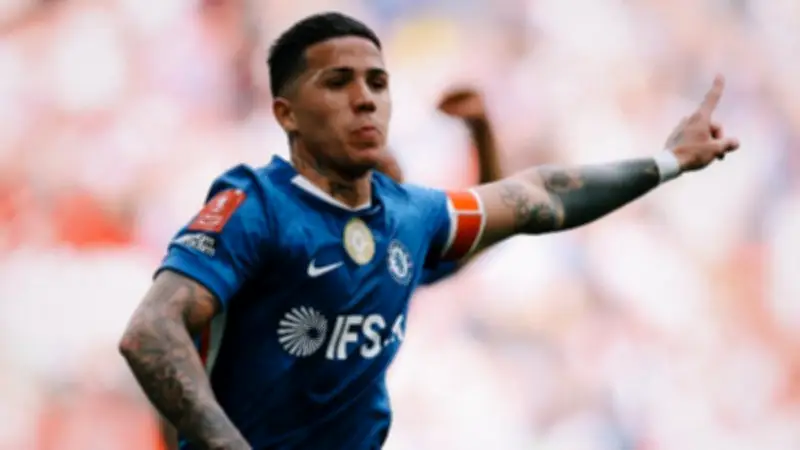 إنزو فيرنانديز يضع تشيلسي أمام اختبار مدريد: زيارة عابرة أم خطوة محسوبة؟