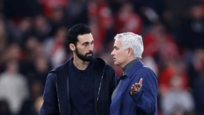 مورينيو يراوغ بشأن العودة لريال مدريد ويهدف لقيادة بنفيكا للأبطال