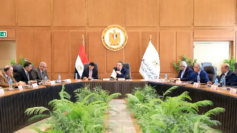 وزير التعليم العالي يرأس اجتماع اتحاد الرياضة الجامعية بحضور رئيس الاتحاد الإفريقي