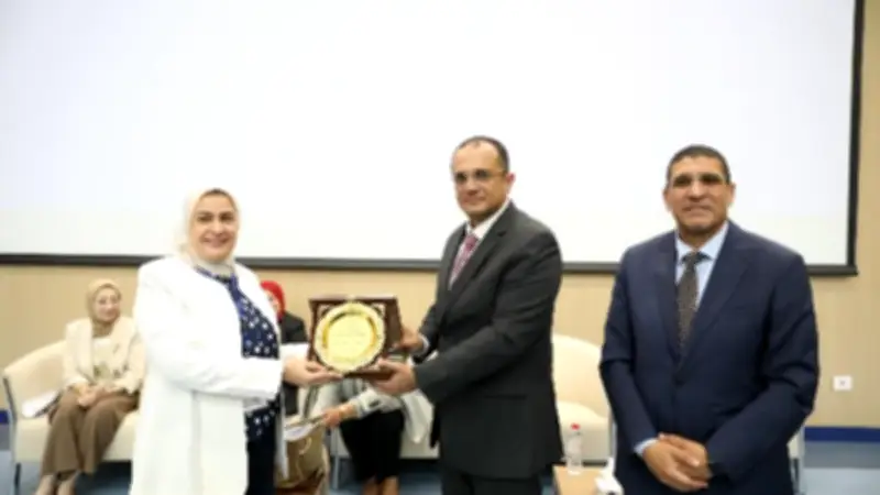 كلية التمريض بجامعة الجلالة تنظم مؤتمرين دوليين حول مستقبل التمريض الرقمي