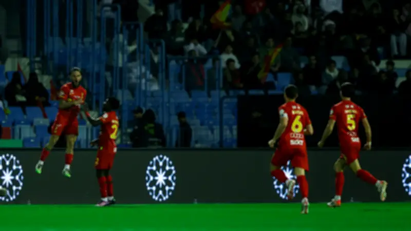 القادسية يعادل رقمه القياسي في دوري روشن بفضل نجم النصر الأسبق