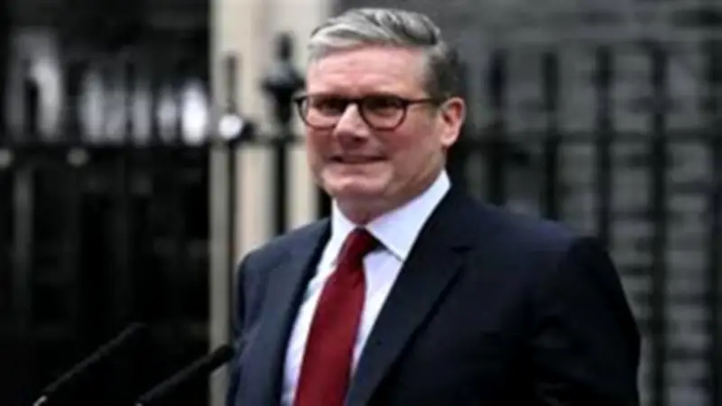 ستارمر يدعو لاجتماع طوارئ لمتابعة حادث طعن يهوديين في لندن