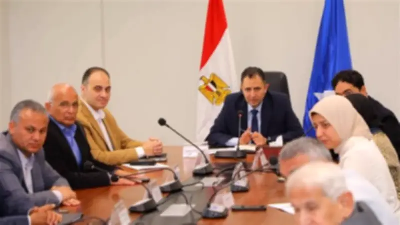 محافظ دمياط يتابع مشروع تطوير وازدواج طريق عزبة البرج بتكلفة مليار جنيه