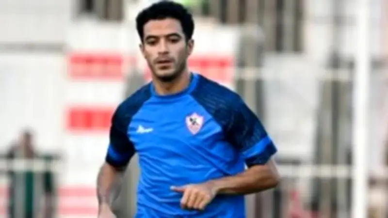 عمر جابر يفاجئ معتمد جمال بحضور تمرين الزمالك رغم الإصابة