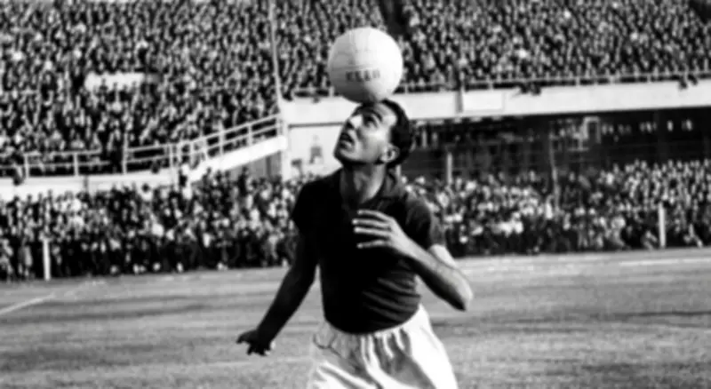 قبل القمة: أسماء الهدافين التاريخيين لمباراة الأهلي والزمالك