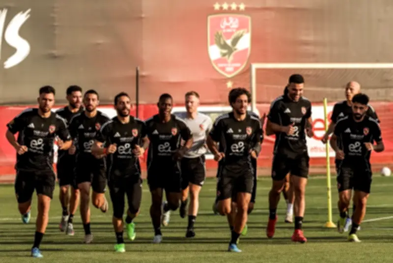 الأهلي يختتم استعداداته للقمة بحثاً عن تصحيح المسار أمام الزمالك