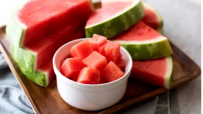 علامات تحذيرية تدل على فساد البطيخ قبل الشراء