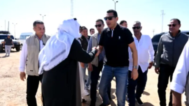 وزير الرياضة يتفقد مركز شباب الشهداء بشمال سيناء ويوجه بسرعة التنفيذ