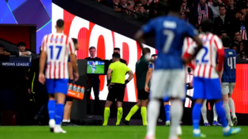 خبير إنجليزي: آرسنال تعرض لظلم تحكيمي مرتين أمام أتلتيكو مدريد