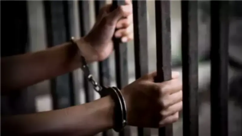 ضبط تشكيل عصابي دولي بالقاهرة بتهمة النصب الإلكتروني بأسلوب الطرود الخيرية