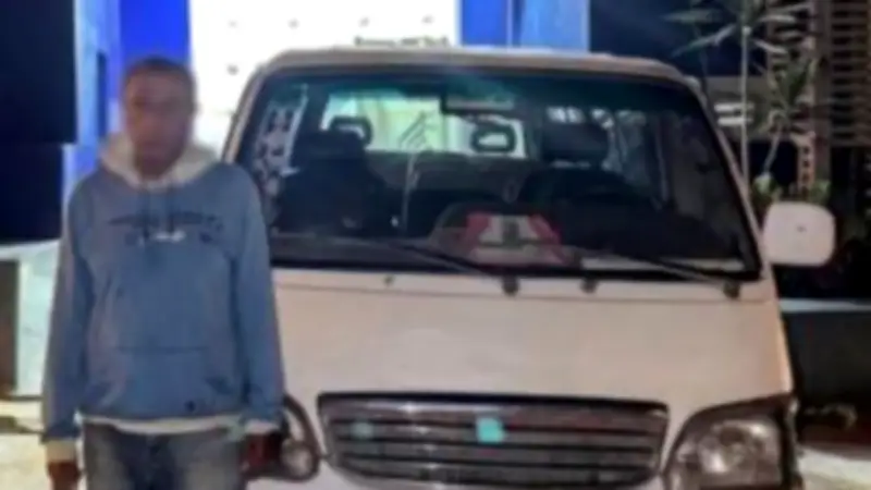 القبض على سائق ميكروباص لرفضه الأجرة المقررة بالقاهرة