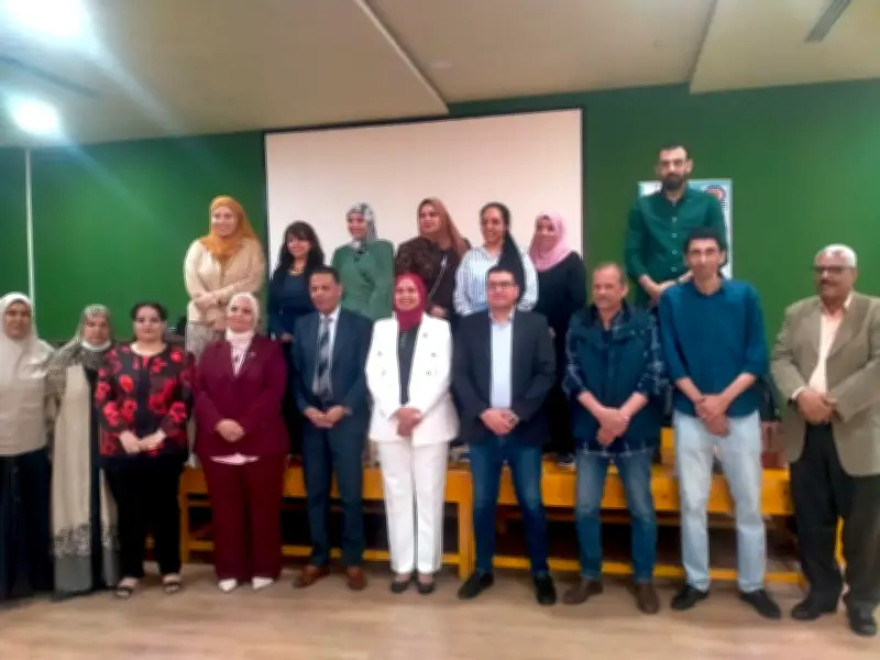 تدشين المرحلة الأولى لبرنامج تدريبات الشبكة لميسرات الحضانات بقنا