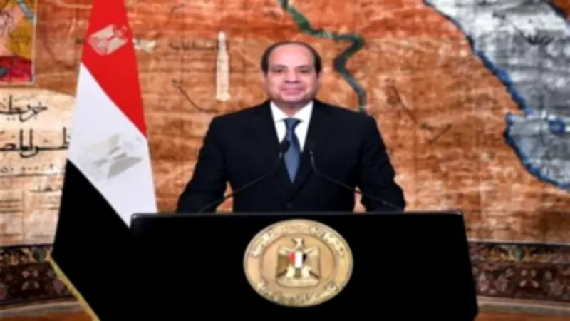 الرئيس السيسي يشارك في احتفال عيد العمال ويكرم العاملين المتميزين