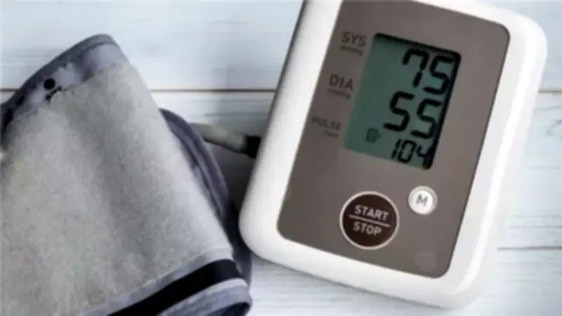 نصائح سريعة لضبط ضغط الدم المنخفض تجنبك الدوخة والإغماء