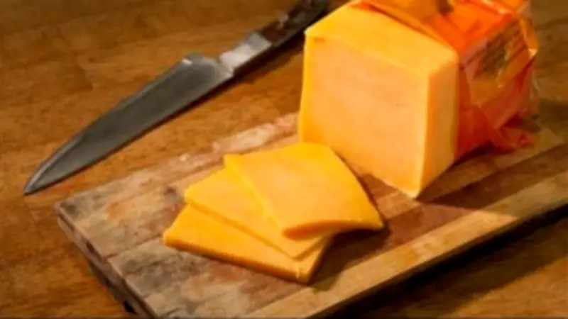 فوائد الجبن الشيدر: يقوي العظام ويعزز صحة القلب والمناعة