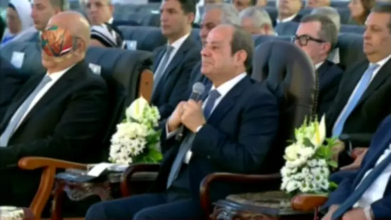 السيسي يشهد فيلماً عن مصنع السكة الحديد في عيد العمال