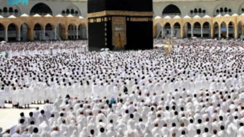 كيفية أداء العمرة للنساء والرجال: خطوات سهلة ومبسطة وفق السنة