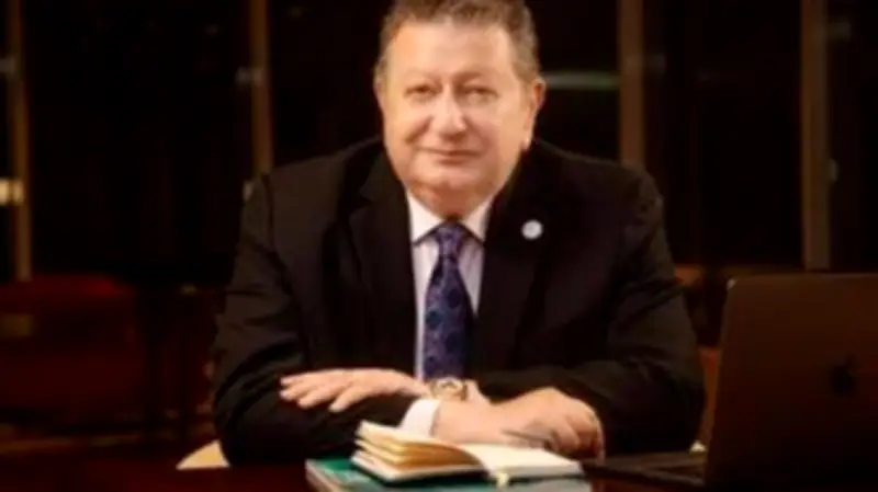 رئيس حزب المؤتمر: كلمة السيسي بعيد العمال حملت رسائل وطنية قوية