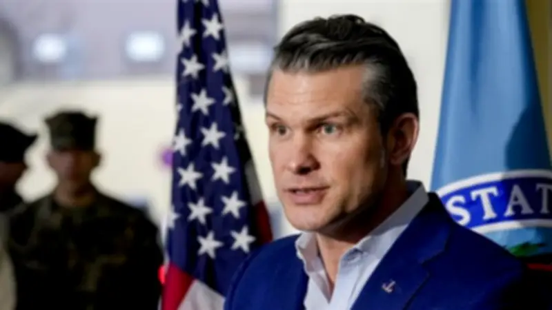 وزير الحرب الأمريكي: إيران تتبع استراتيجية كوريا الشمالية النووية