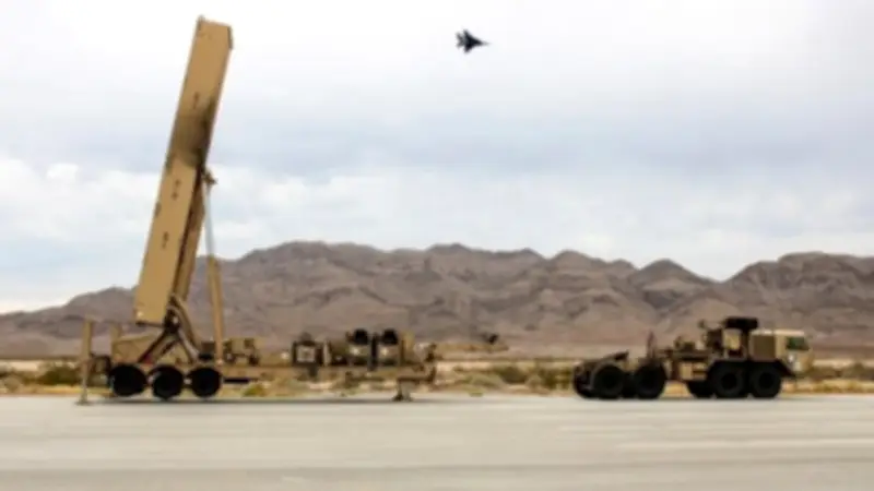 دارك إيجل يرفع التهديد العسكري لإيران ويستهدف طهران