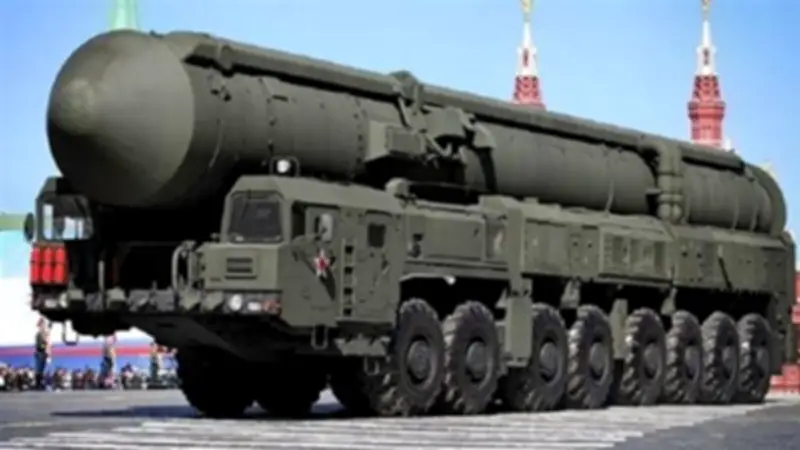 روسيا تتهم أمريكا وبريطانيا وفرنسا بإثارة سباق تسلح نووي