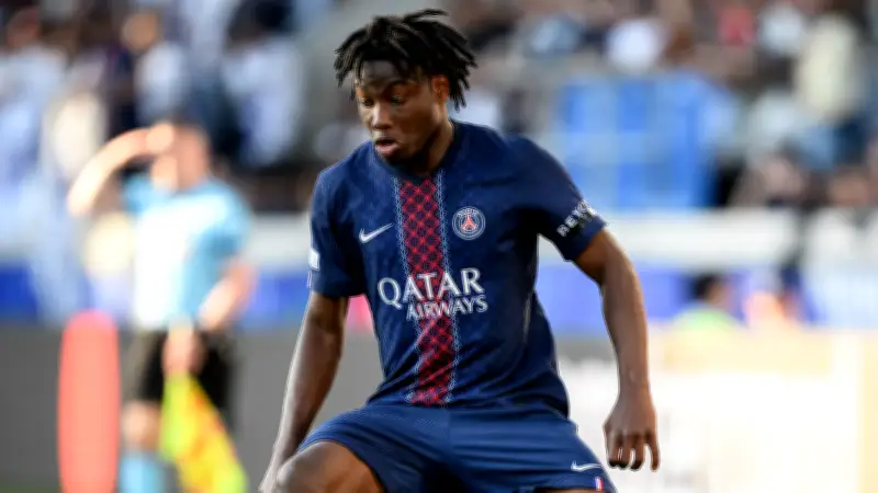 رد الصفعة.. برشلونة ينوي الانقضاض على جوهرة باريس سان جيرمان