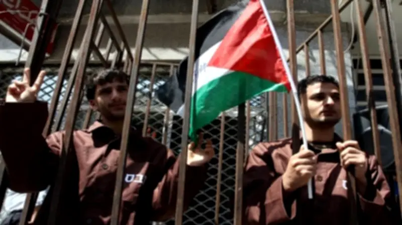 اتحاد عمال مصر يندد بقانون إسرائيلي لإعدام الأسرى الفلسطينيين ويصفه بانتهاك صارخ