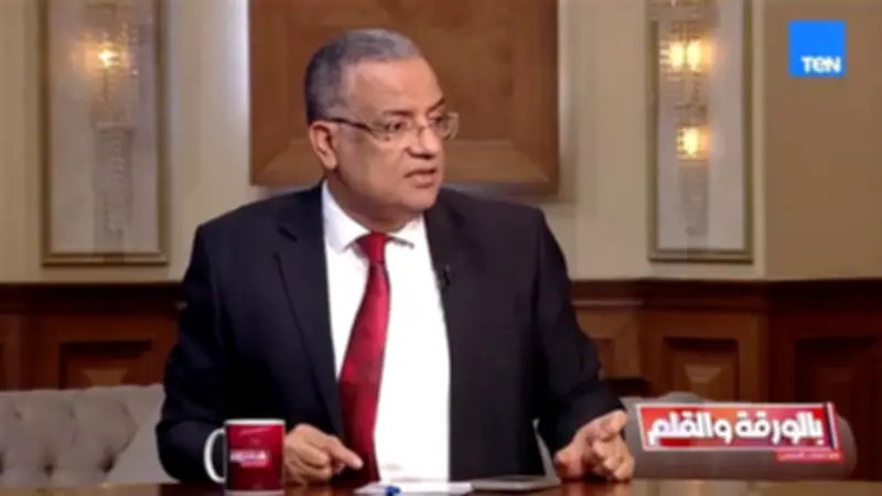 محمود مسلم يكشف خطة الإخوان لتأجيج الأزمة بين مصر ودول الخليج بالورقة والقلم