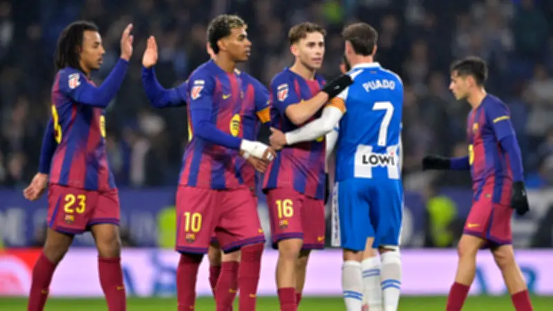 صراع إنجليزي محتدم على الظهير الفرنسي جول كوندي لاعب برشلونة