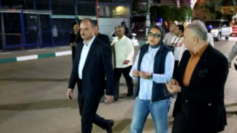 محافظ الوادي الجديد تقود حملات ميدانية لرفع الإشغالات وترشيد الإنارة العامة