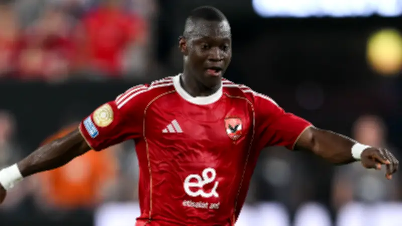 فالنسيا يطارد مصطفى شوبير بعد ديانج.. صفقة جديدة من الأهلي المصري في الأفق