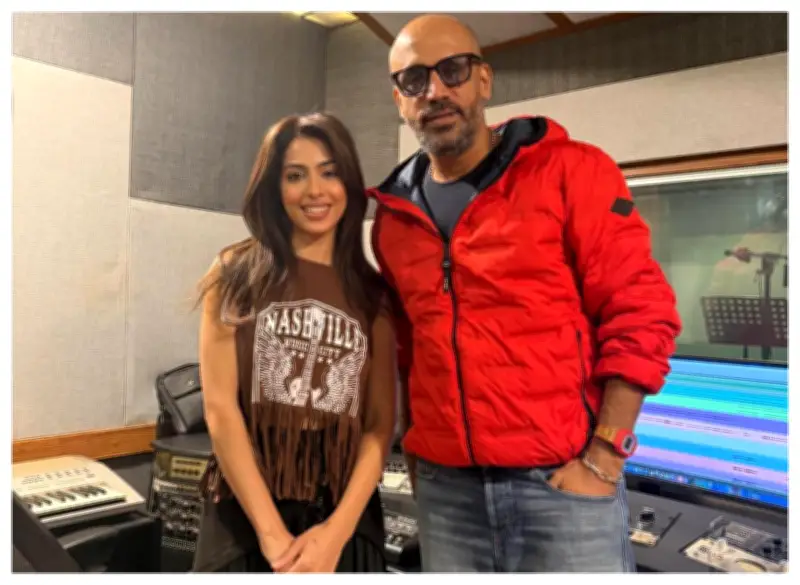 تعاون فني جديد: عمر دياب وإليسا محمد يحيى يلحنان لسارة محجوب