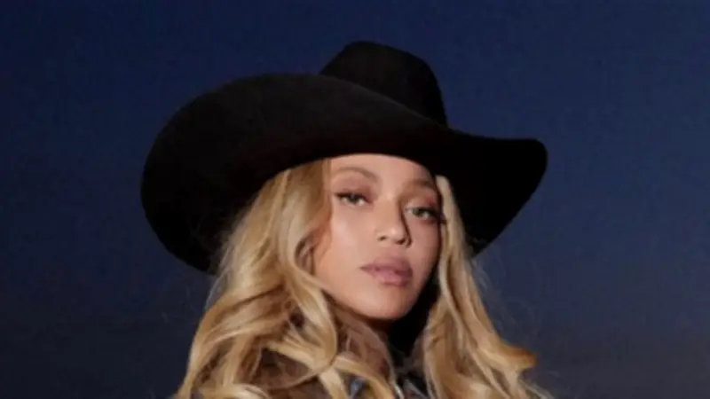 بيونسيه تطلق التريلر الأول لفيلم جولة 'كاوبوي كارتر' وتتوج كأغنى فنانة سمراء في العالم