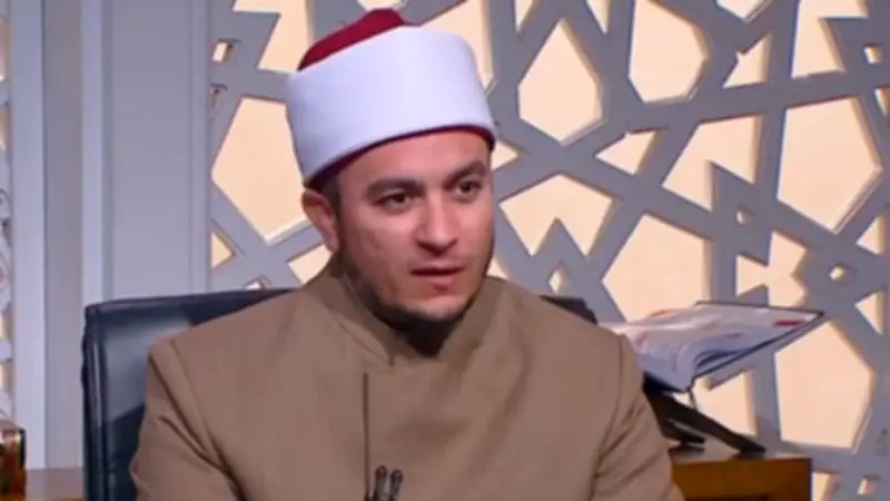 أمين الفتوى يوضح: هل تأثم الزوجة إذا خرجت إلى أهلها دون إذن الزوج؟