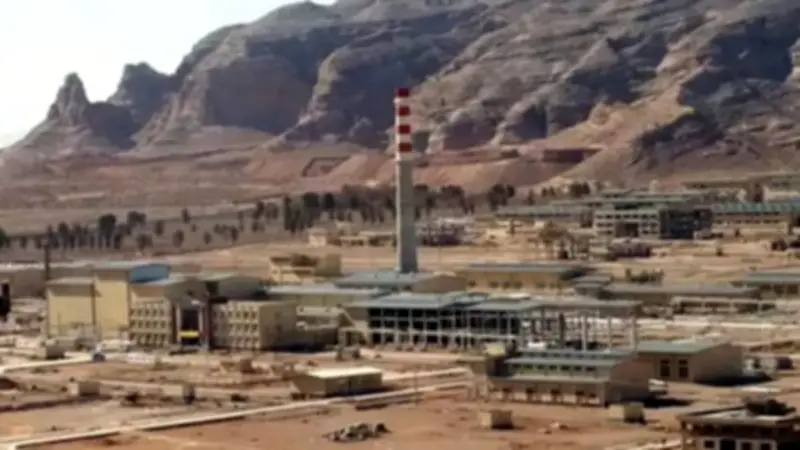 البنتاجون يقدم لترامب خطة سرية للاستيلاء على نصف طن يورانيوم من إيران