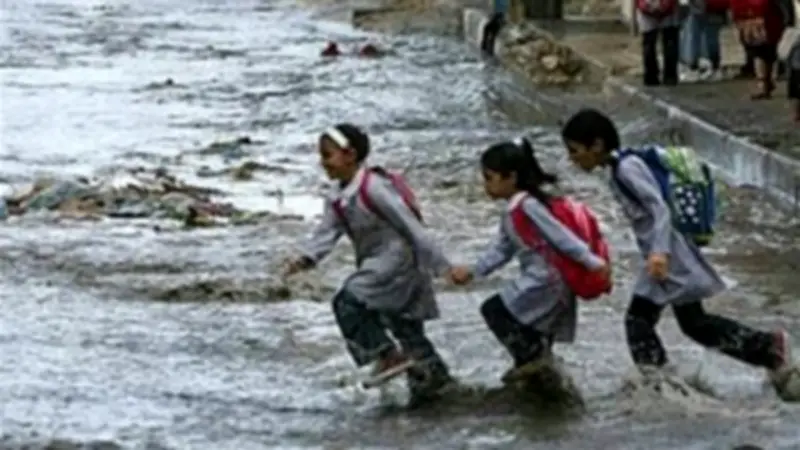 وزارة التعليم: قرار تعطيل الدراسة بسبب الطقس يتبع المحافظين.. واستئناف الخميس