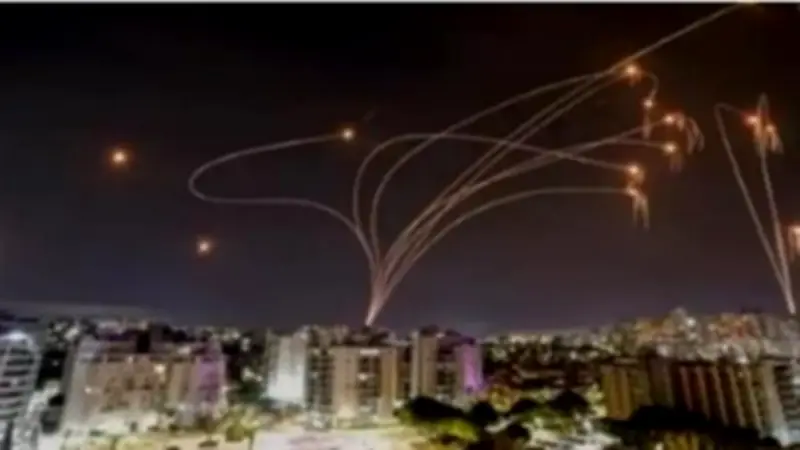 صافرات الإنذار تدوي في تل أبيب وسط تقارير عن اشتباكات في نابلس