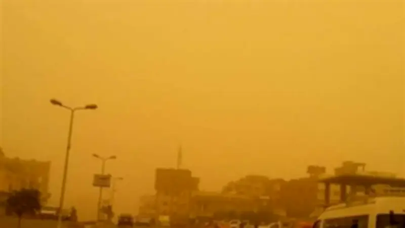 الأرصاد تحذر من عاصفة رملية تهدد الرؤية الأفقية وتتقدم نحو شمال الوجه البحرى