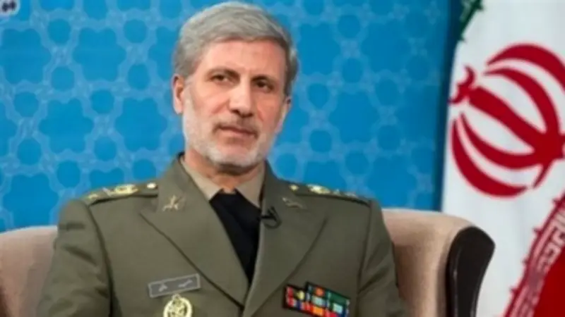 قائد الجيش الإيراني يحذر: لا نجاة للأعداء في حال تنفيذ عملية برية