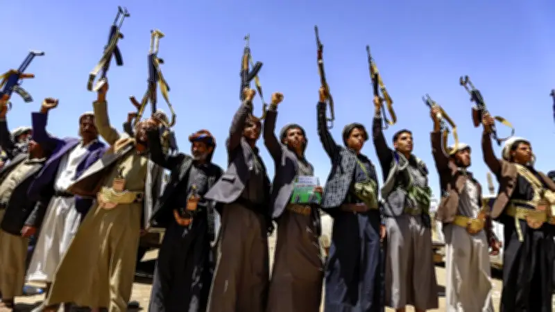 تحالف ثلاثي ناري: الحوثيون وإيران وحزب الله يشنون هجوماً متزامناً على إسرائيل