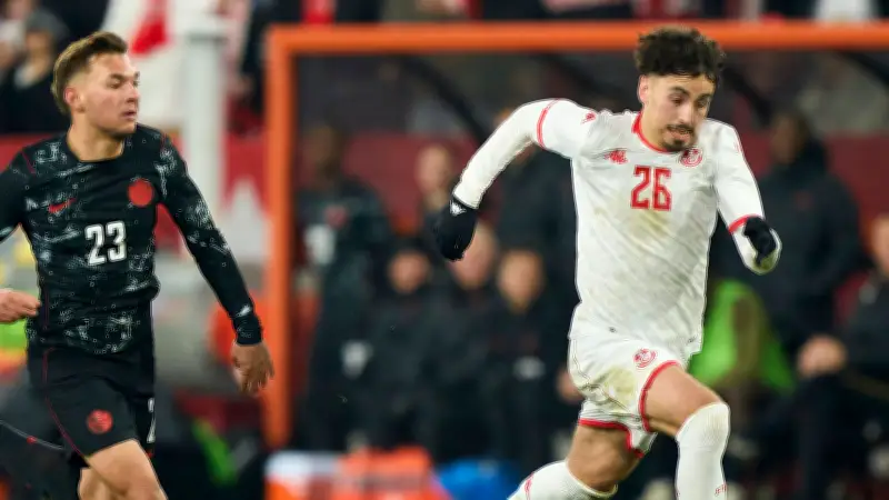 محكمة تونسية تحكم بالسجن عامين وغرامة ضخمة على المدرب السابق للنسور