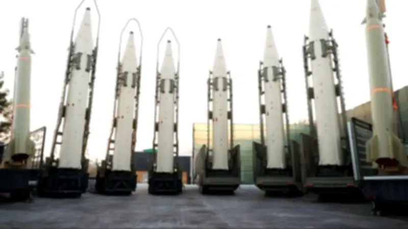 تقرير استخباراتي أمريكي: إيران تحتفظ بقدرة صاروخية هائلة وآلاف المسيرات في ترسانتها