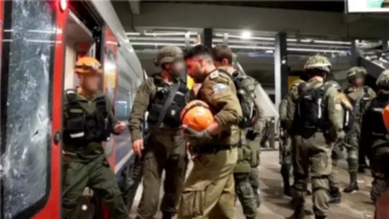 إعلام عبري: أضرار بمحطة القطار الخفيف سبيدور في تل أبيب بسبب شظايا صاروخ إيراني