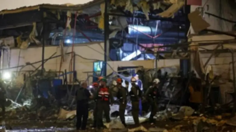 هجمات صاروخية متزامنة تستهدف إسرائيل في أول أيام عيد الفصح وتتسبب بأضرار جسيمة