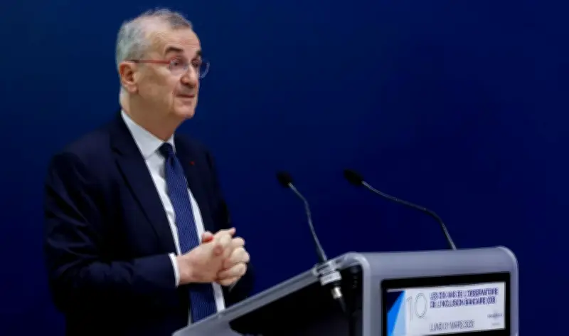 البنك المركزي الفرنسي يكشف عن توقعاته بشأن أسعار الفائدة الأوروبية